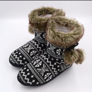 Kathy Ireland slipper booties size 11